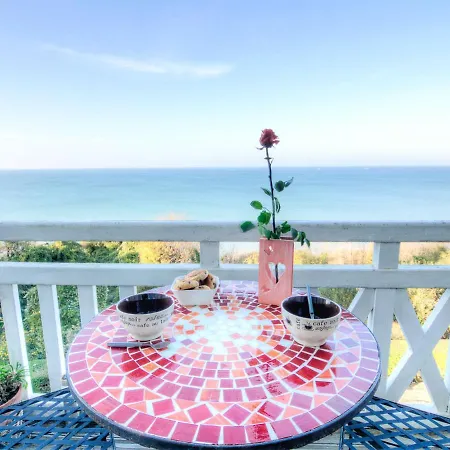 Littoral Apartment *